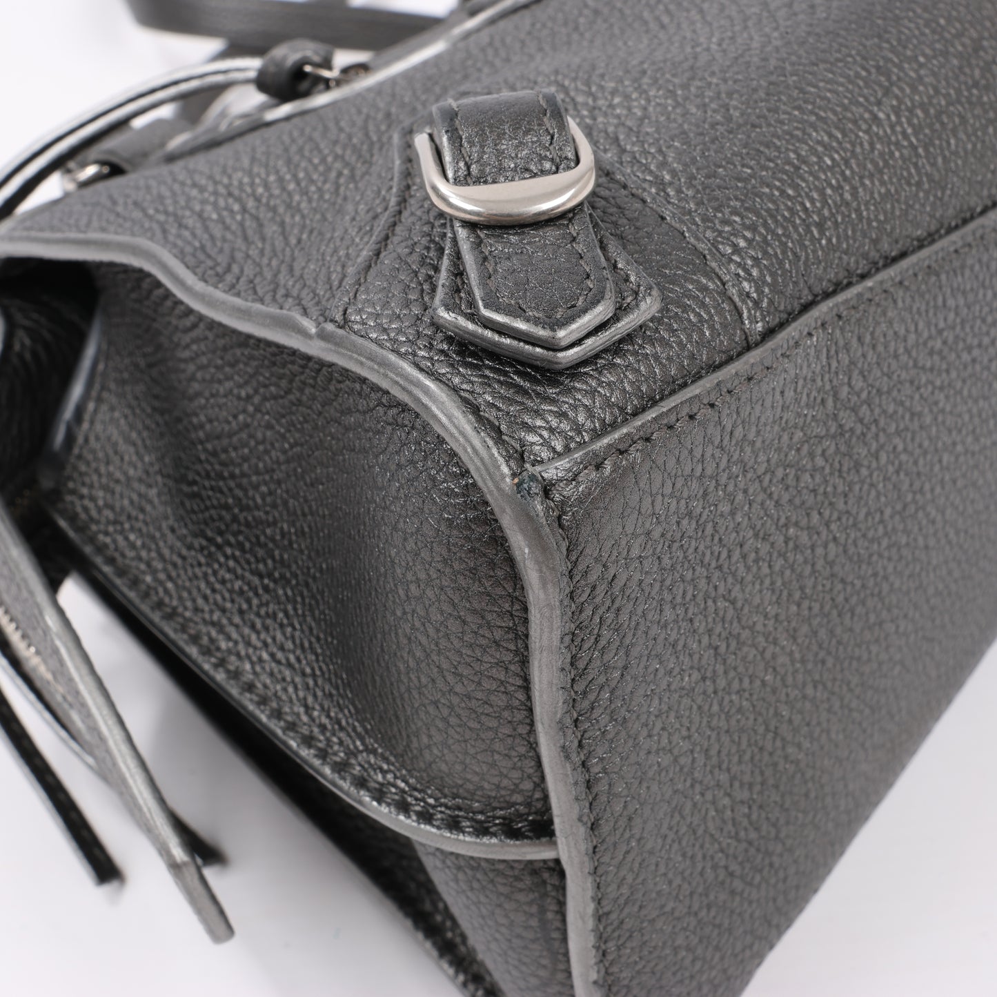 Balenciaga Mini Neo Classic City 2-Wege-Handtasche aus Leder in Grau 679231