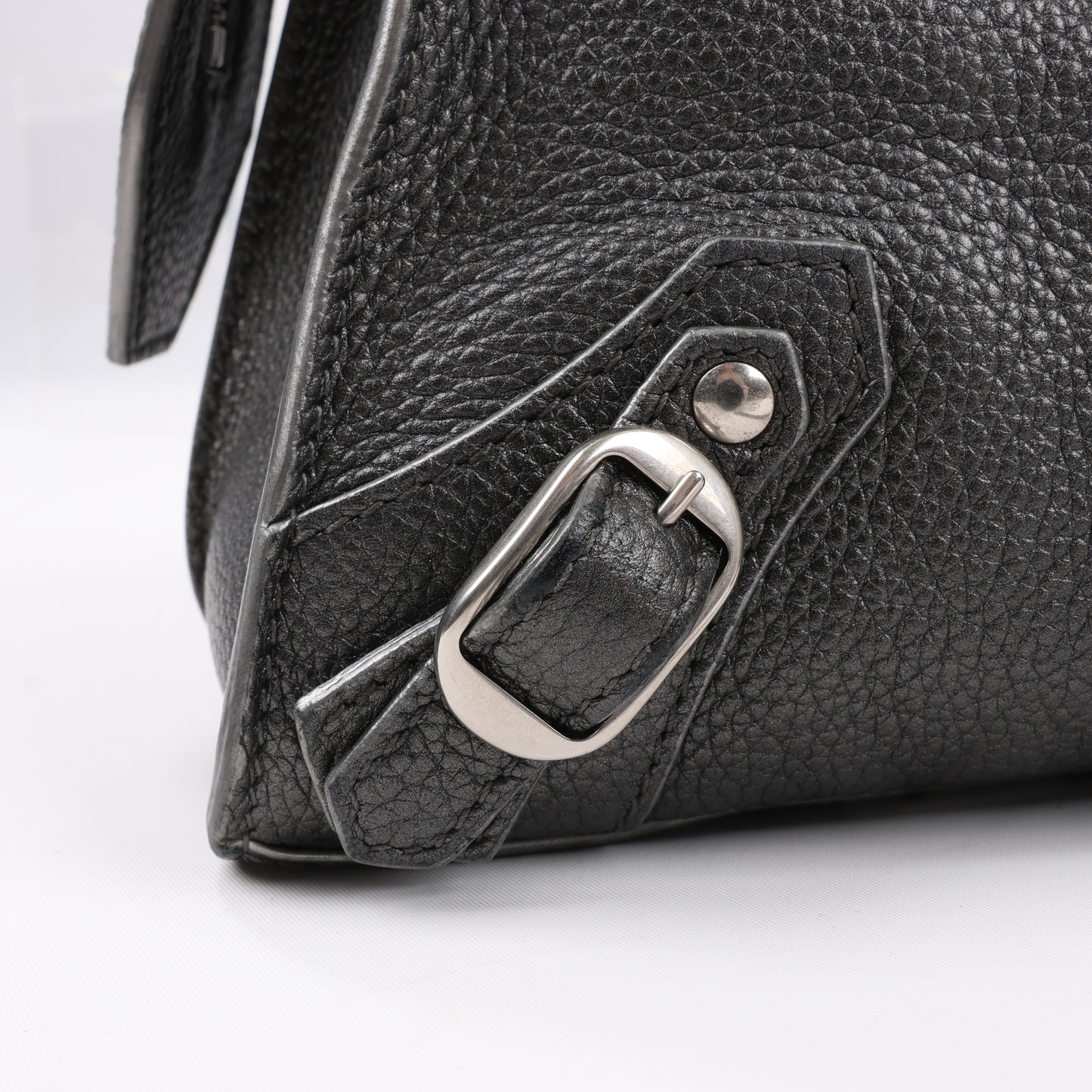 Balenciaga Mini Neo Classic City 2-Wege-Handtasche aus Leder in Grau 679231