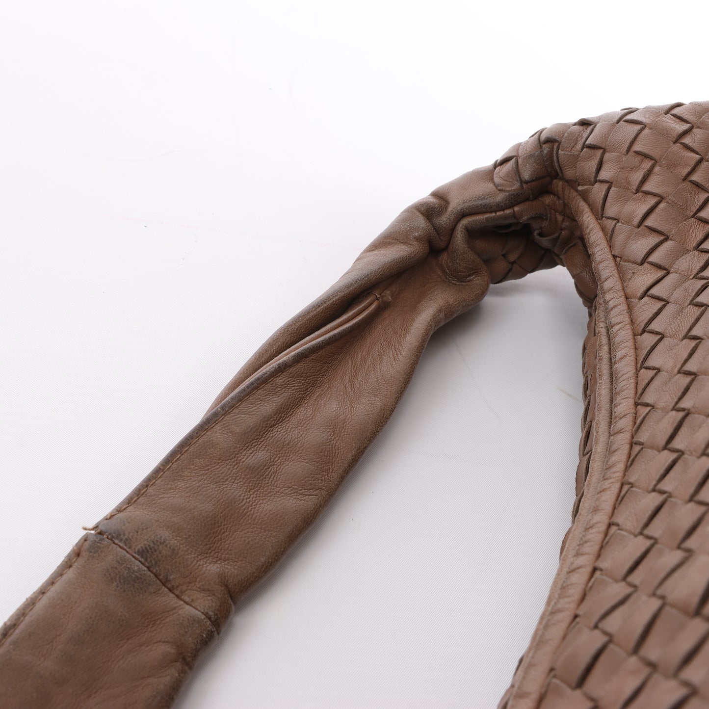 Bottega Veneta Intrecciato Hobo Leather Shoulder Bag in Brown