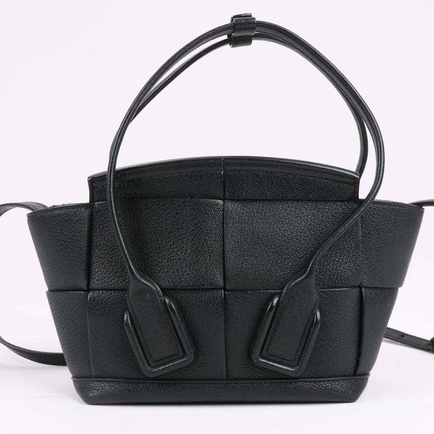 Bottega Veneta Arco Mini Leder Maxi Intrecciato 2Way Handtasche in Schwarz