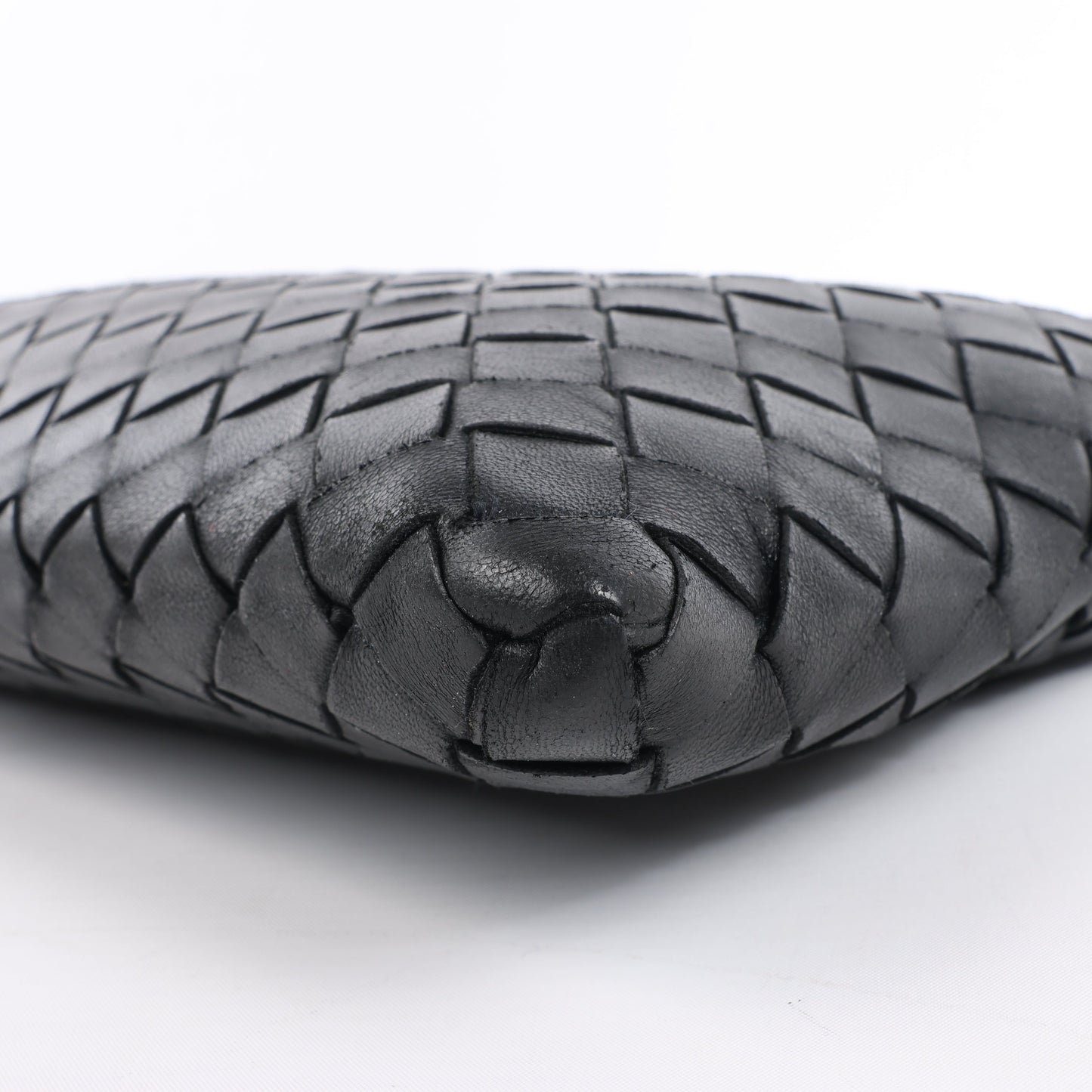 Bottega Veneta Intrecciato Leather Clutch bag in Black