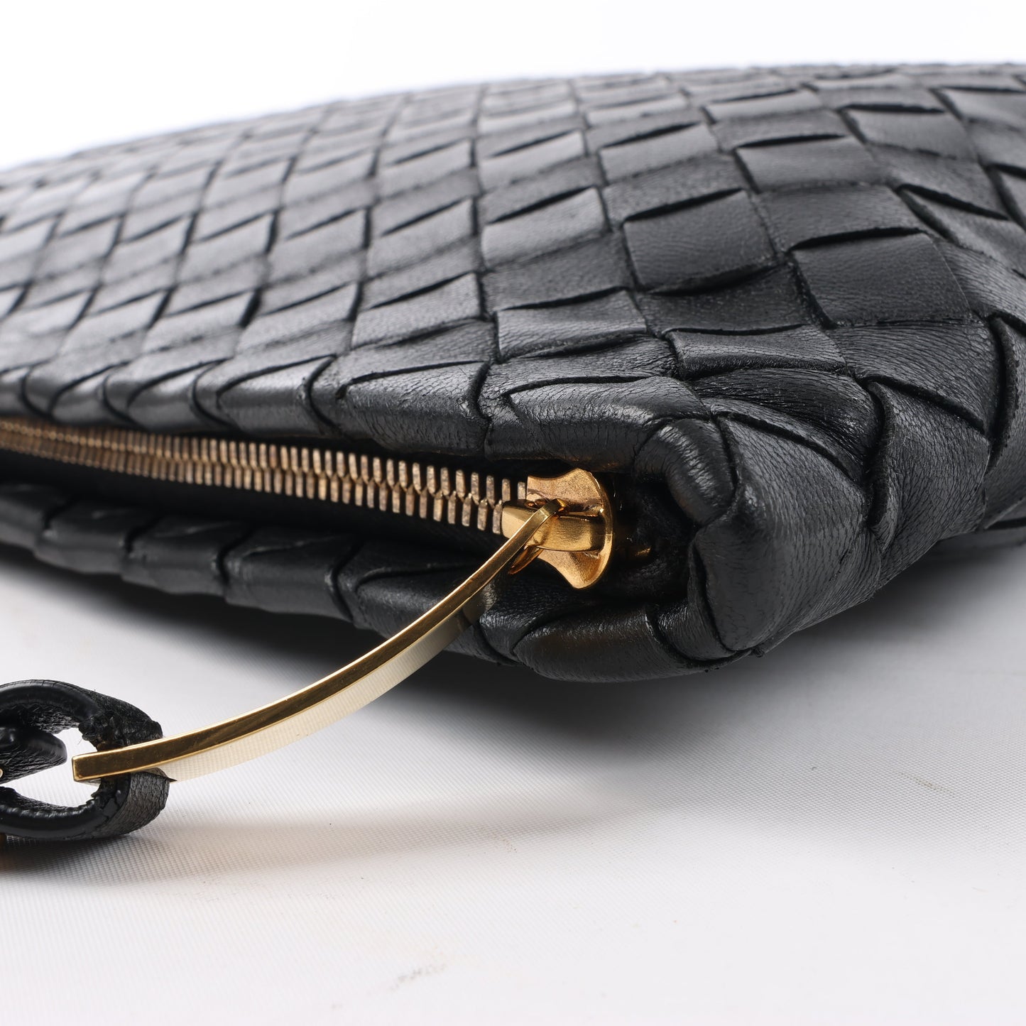 Bottega Veneta Intrecciato Leather Clutch bag in Black