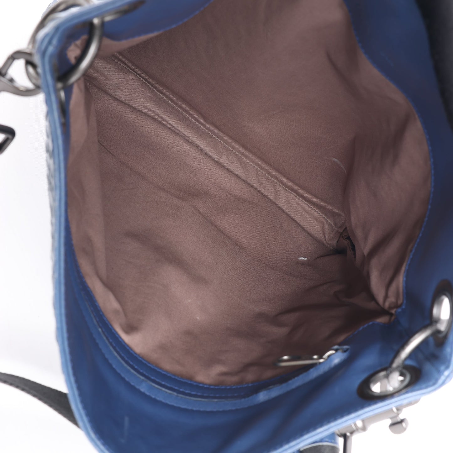Bottega Veneta Nappa Intrecciato VN Umhängetasche in Blau 161623