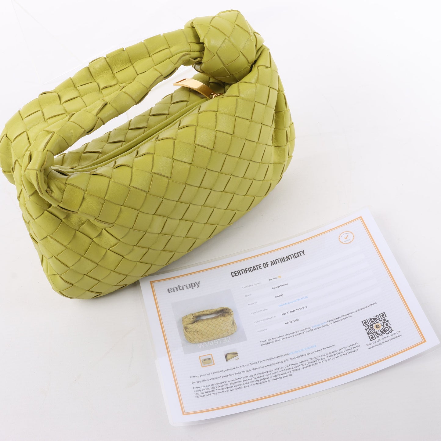 Bottega Veneta Intrecciato Mini Jodie Lederhandtasche in Gelbgrün