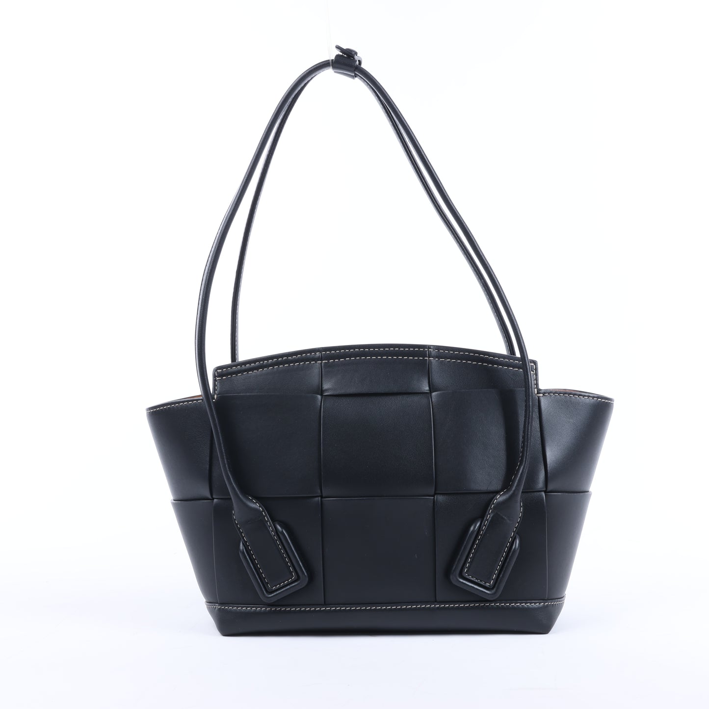 Bottega Veneta Arco Maxi Intrecciato Lederhandtasche in Schwarz
