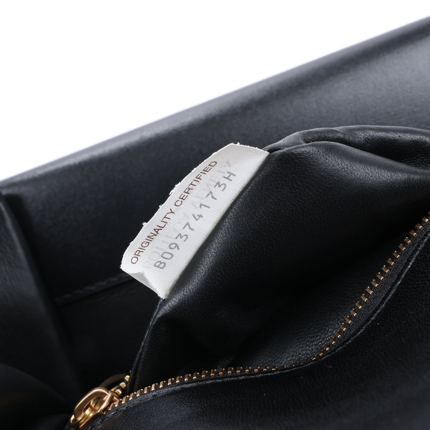 Bottega Veneta Box Calfskin Nappa Clip Shoulder Bag in Black