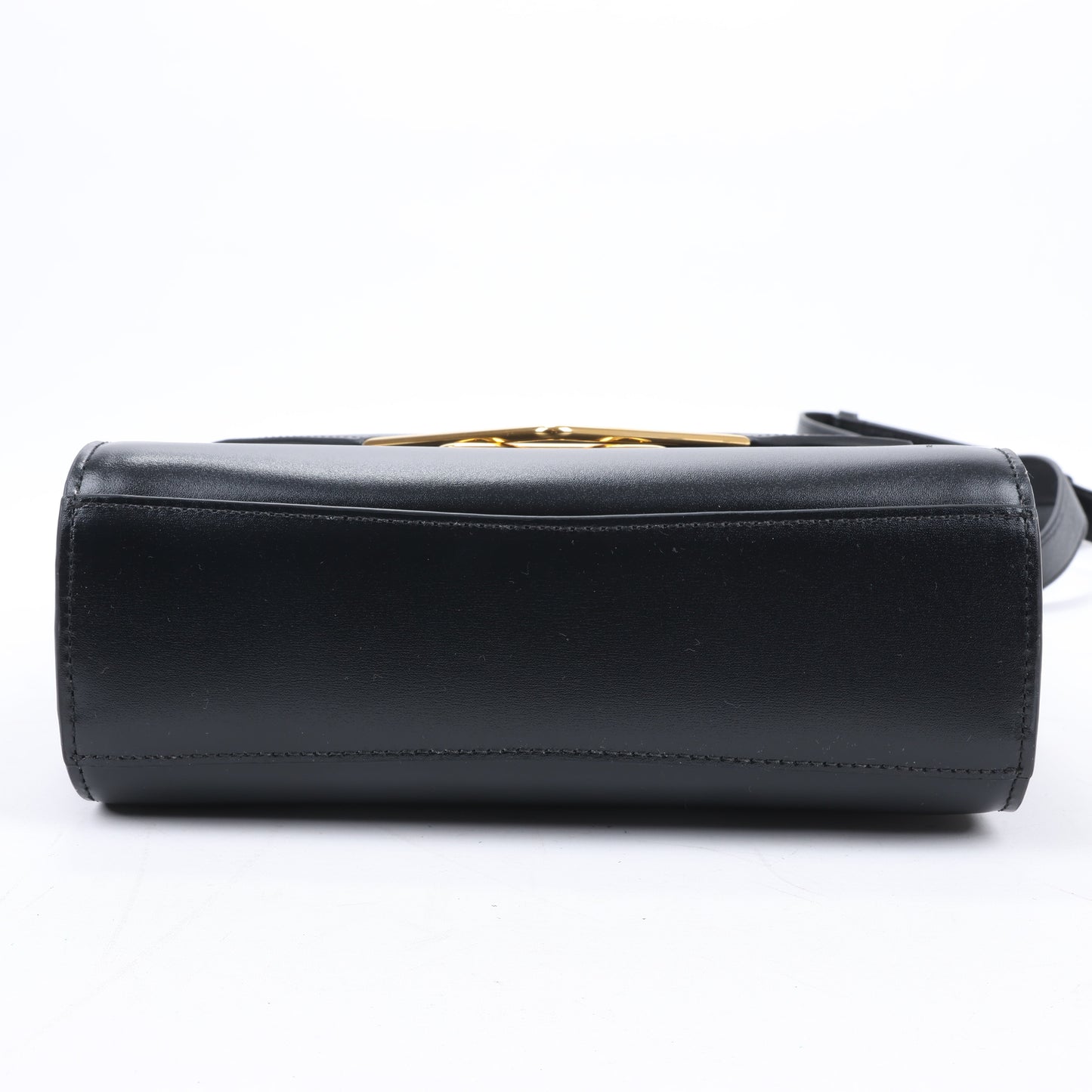 Bottega Veneta Box Calfskin Nappa Clip Shoulder Bag in Black