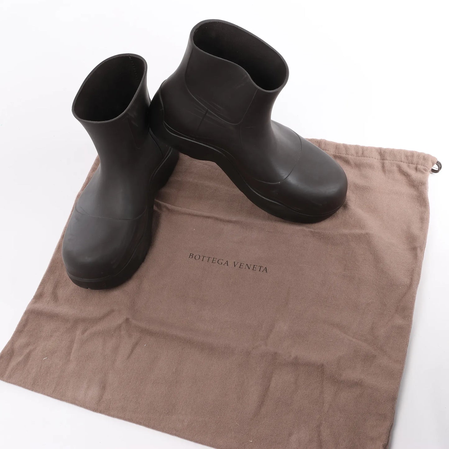 Bottega Veneta Paddles Rubber Rain Boots in Brown, Size 40 EU