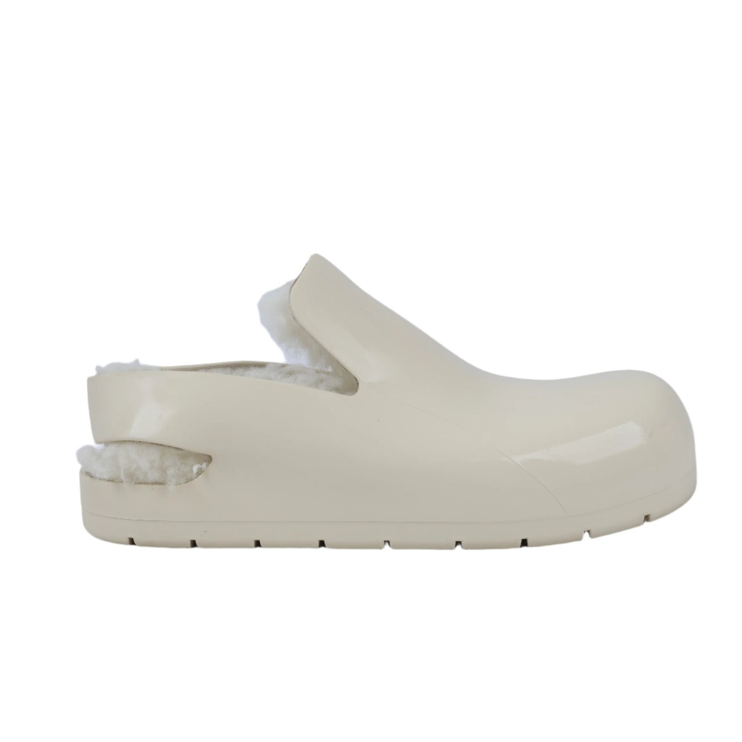 Bottega Veneta – Puddle Shearling Cozy – Niedrige Schuhe aus mattem Gummi in Elfenbein