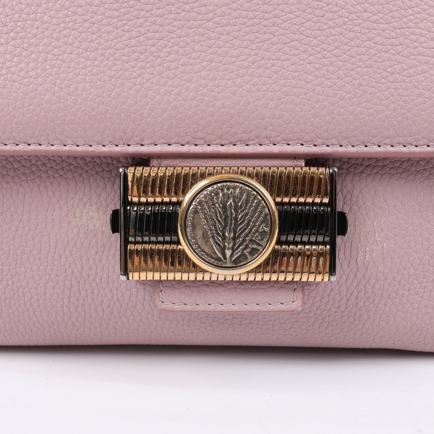 BVLGARI „Monete“ 2-Wege-Schultertasche aus rosa Leder