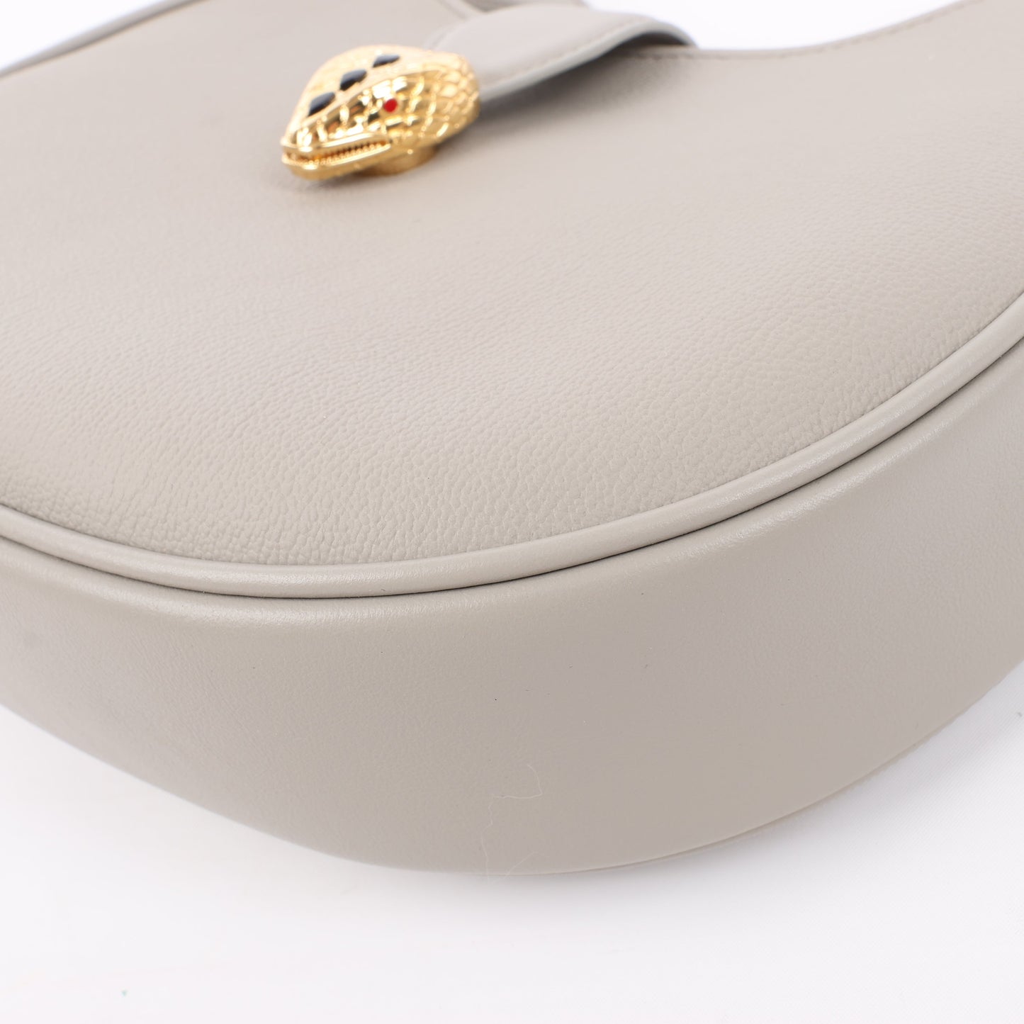 BVLGARI Serpenti-Schultertasche aus grauem Leder