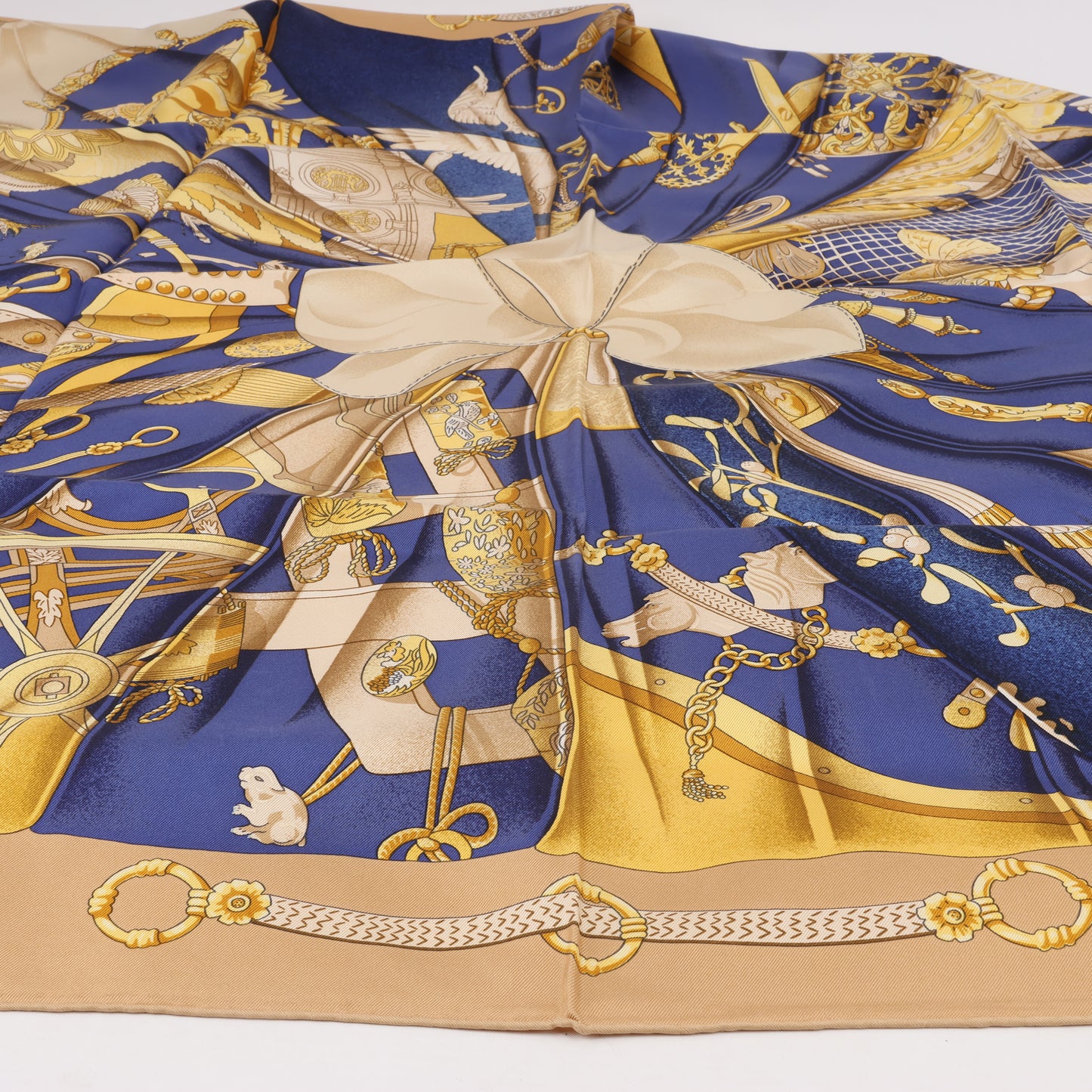 Hermes Carré 90 "soleil de soie" 100% Silk Scarf in Navy x Beige