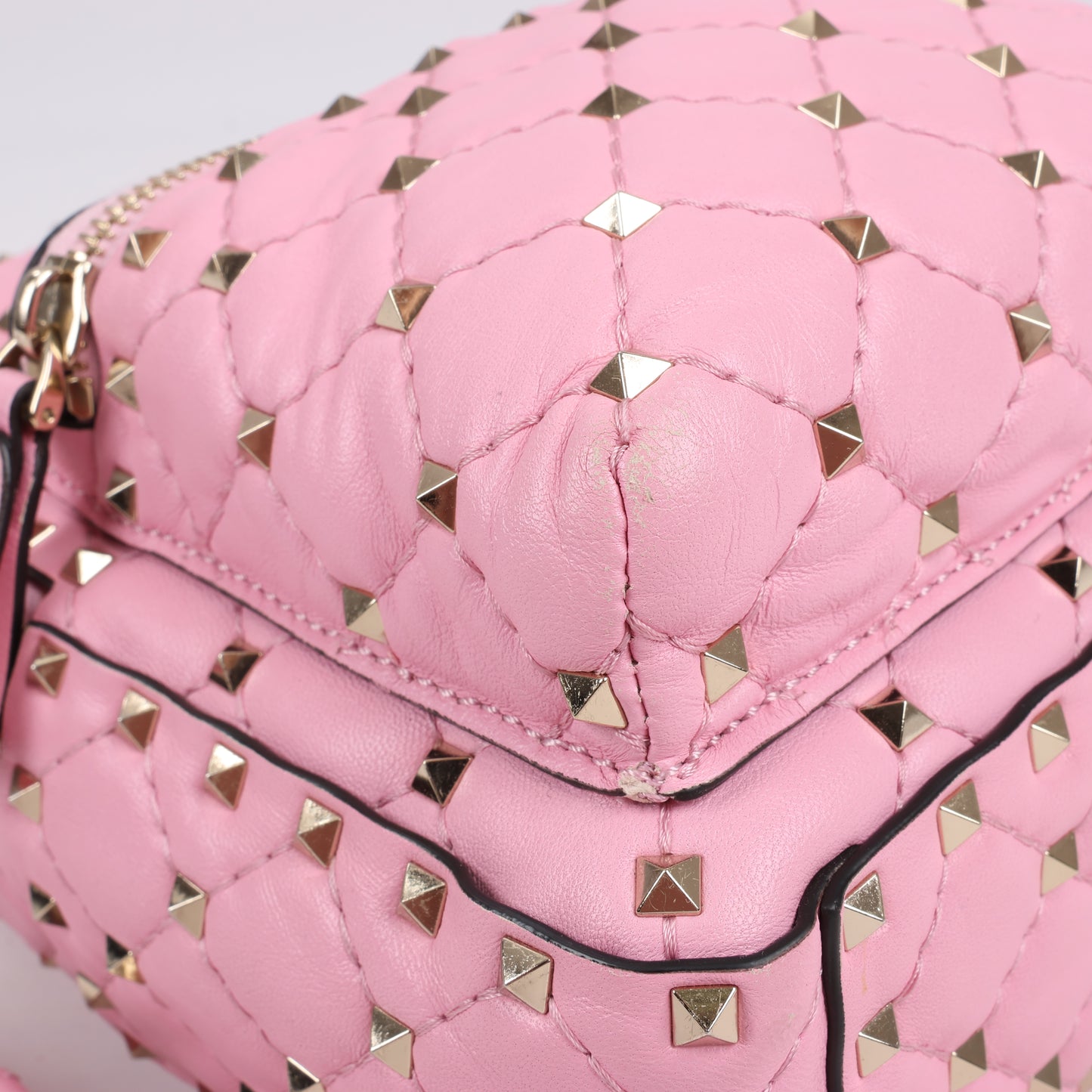 Valentino Garavani – Rockstud Spike – 2-Wege-Rucksack aus rosa Leder