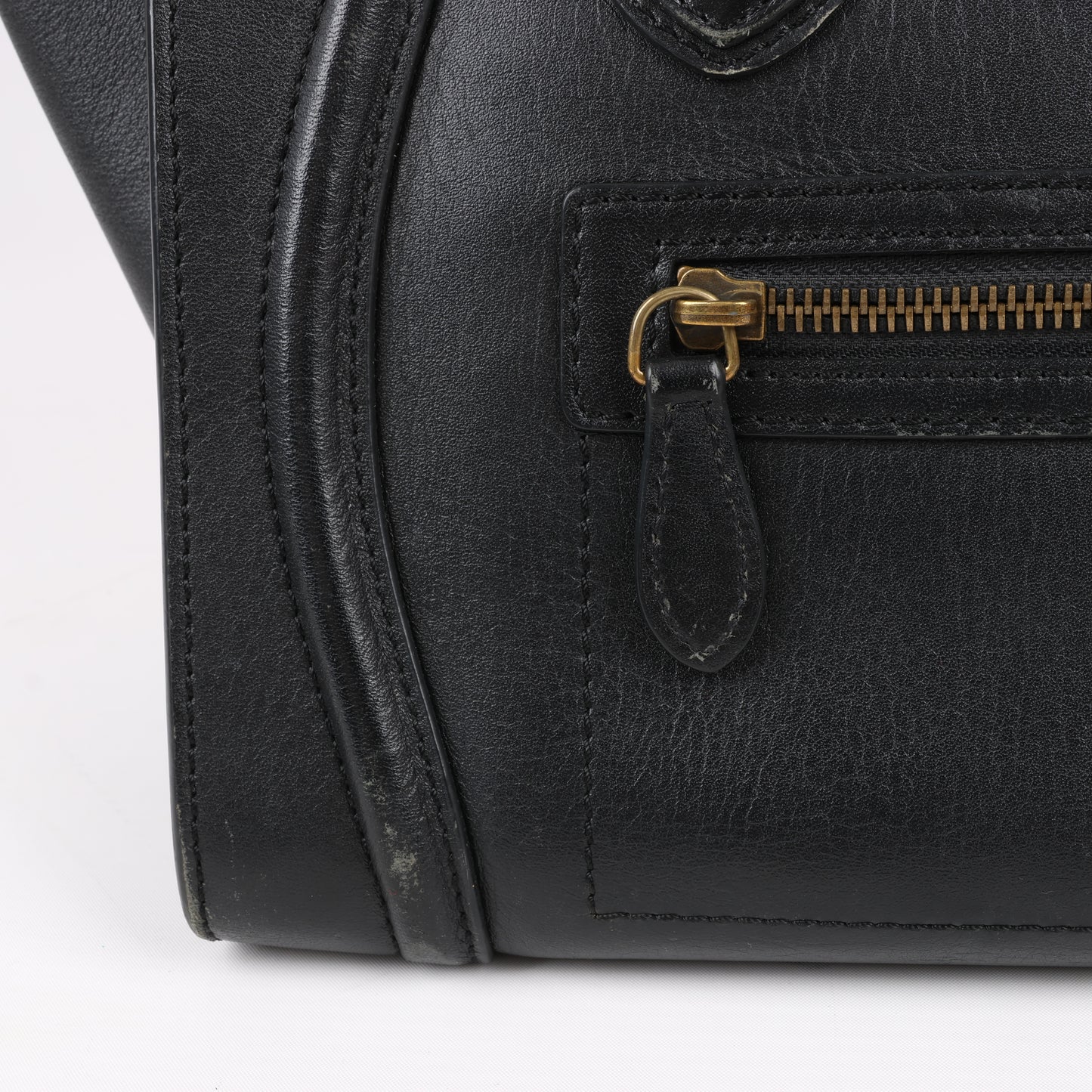 CELINE Luggage Micro Lederhandtasche in Schwarz