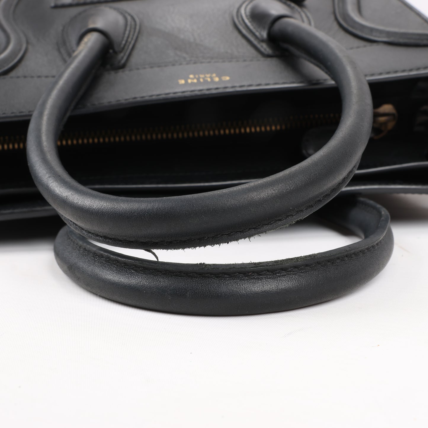 CELINE Luggage Micro Lederhandtasche in Schwarz