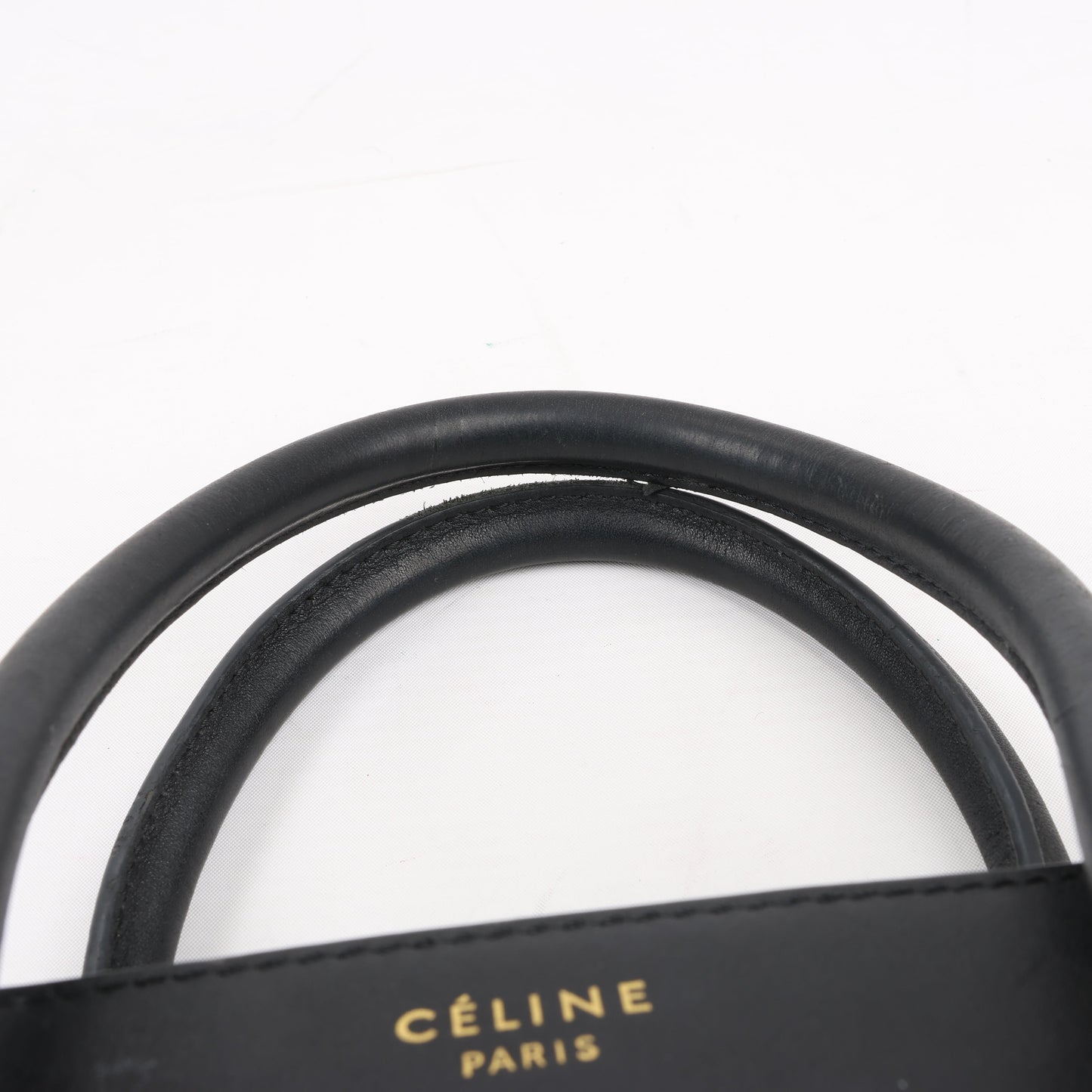 CELINE Luggage Micro Lederhandtasche in Schwarz