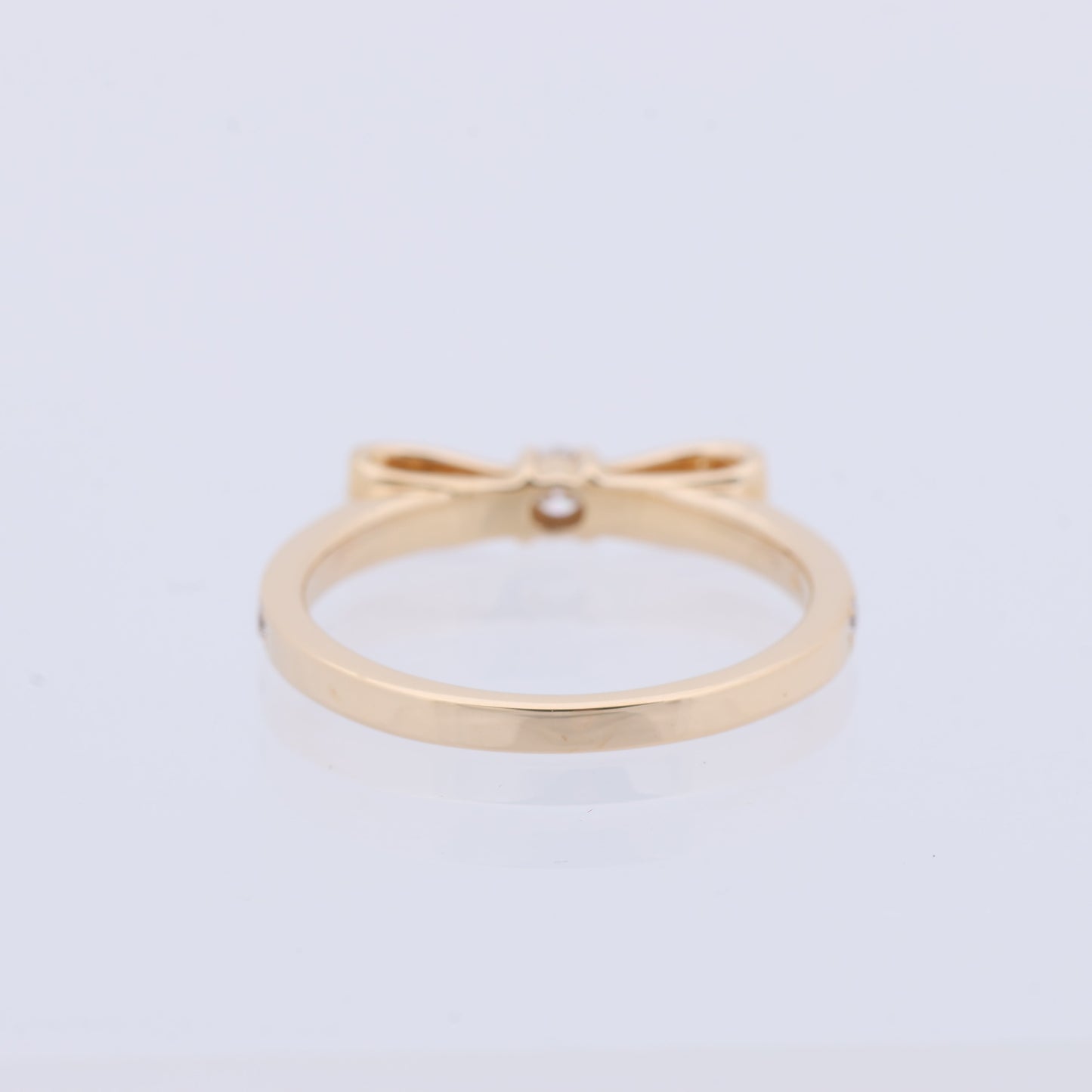 AVALONE Schleifen-Diamantring K18 (YG) 2,2 g 0,25 ct