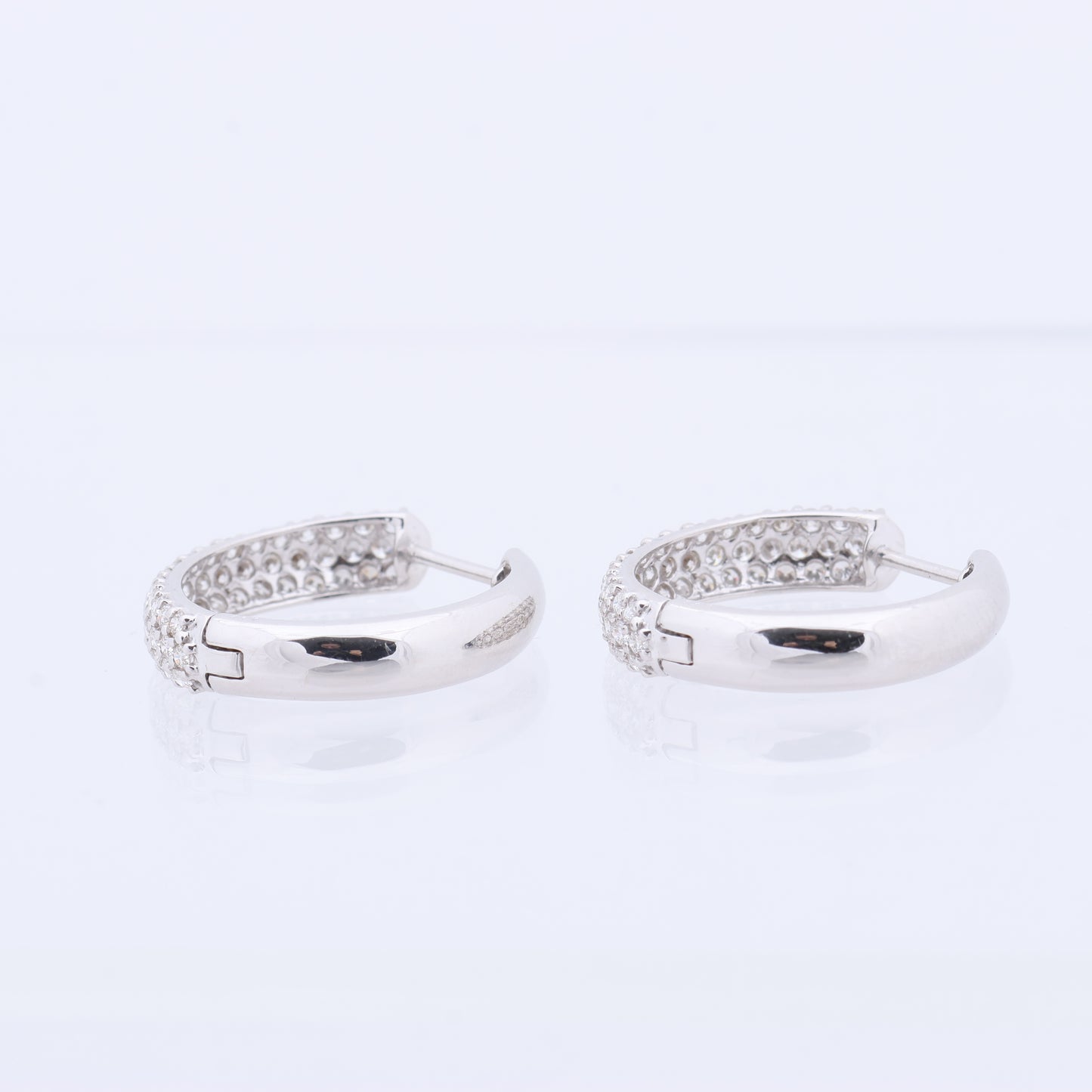 Non Signe / Unsigned Diamond Earrings K18WG 4.4g 1.0 ct