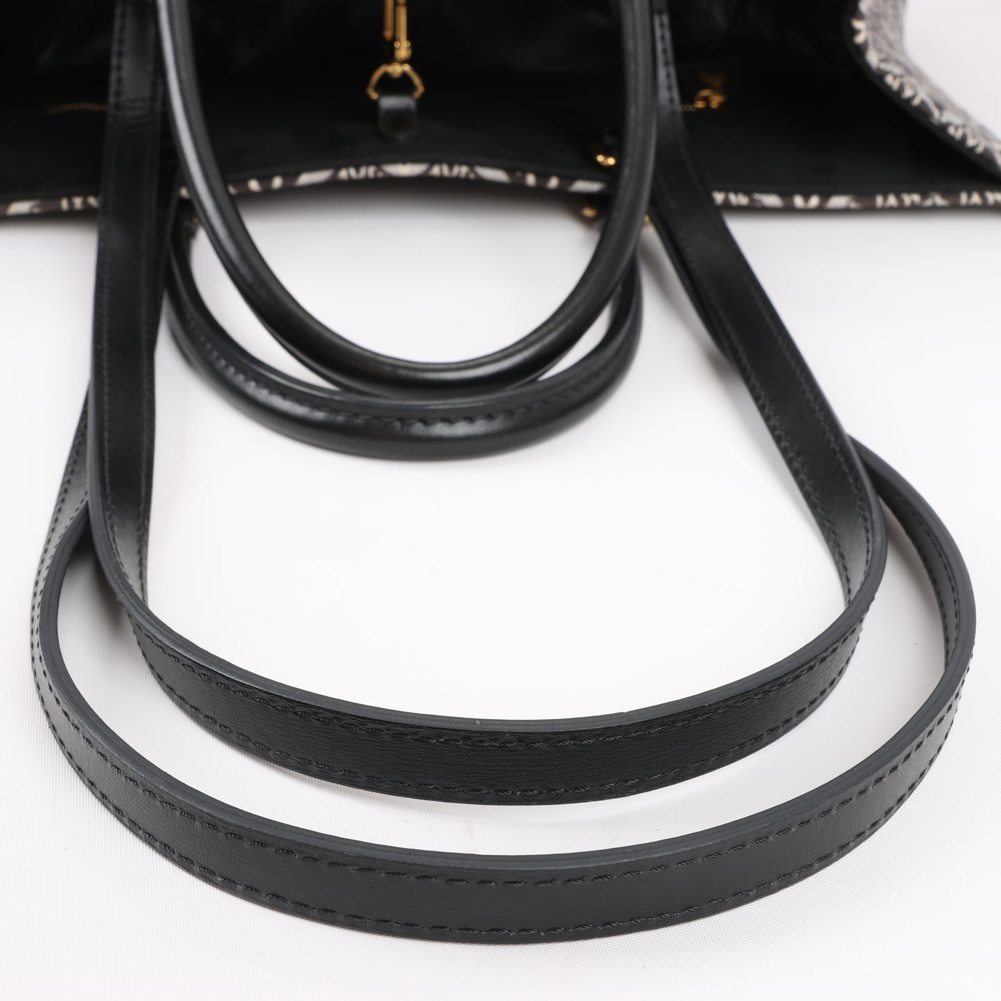 Louis Vuitton Seit 1854 OnTheGo GM Handtasche in Schwarz x Weiß M57207