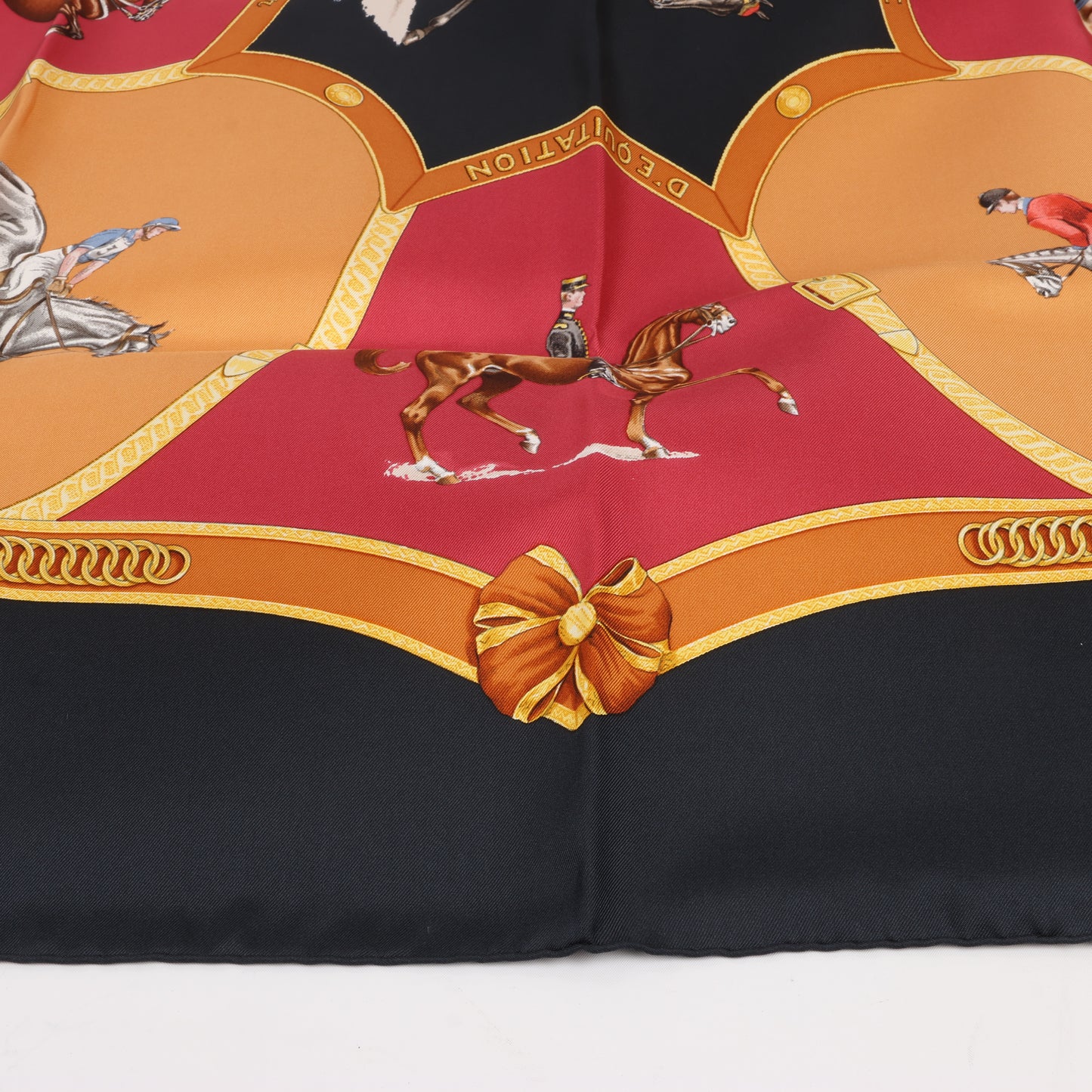 Hermès Carré 90 "ECOLE FRANCAISE D'EQUITATION" 100% Silk Scarf in Red x Black