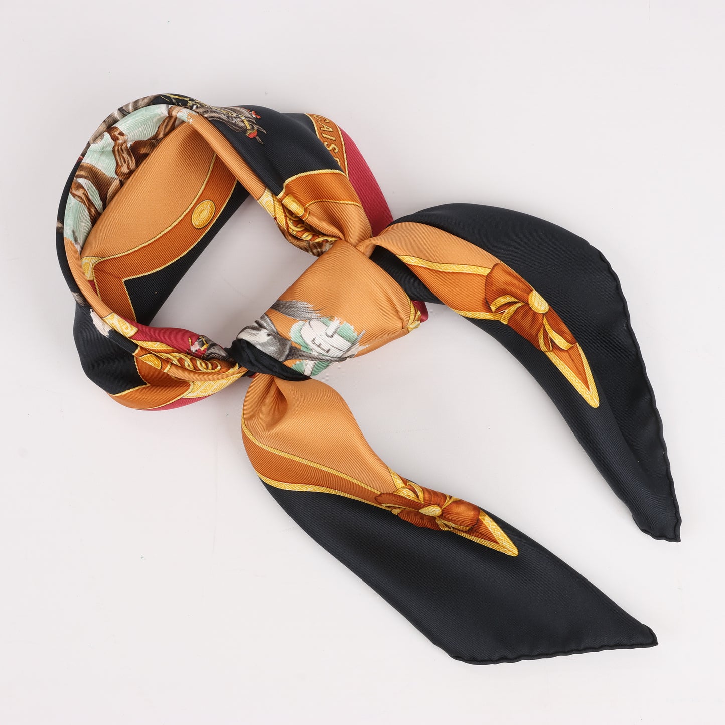 Hermès Carré 90 "ECOLE FRANCAISE D'EQUITATION" 100% Silk Scarf in Red x Black