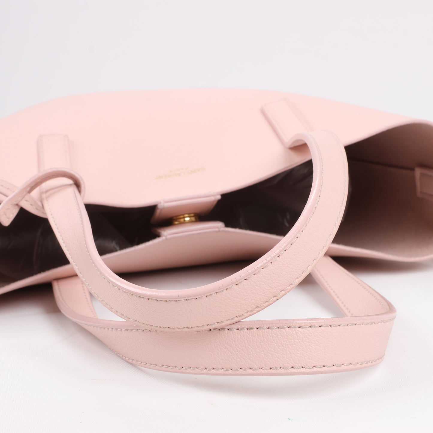 Saint Laurent Paris Toy Shopping 2-Wege-Handtasche aus Leder in Pink 498612