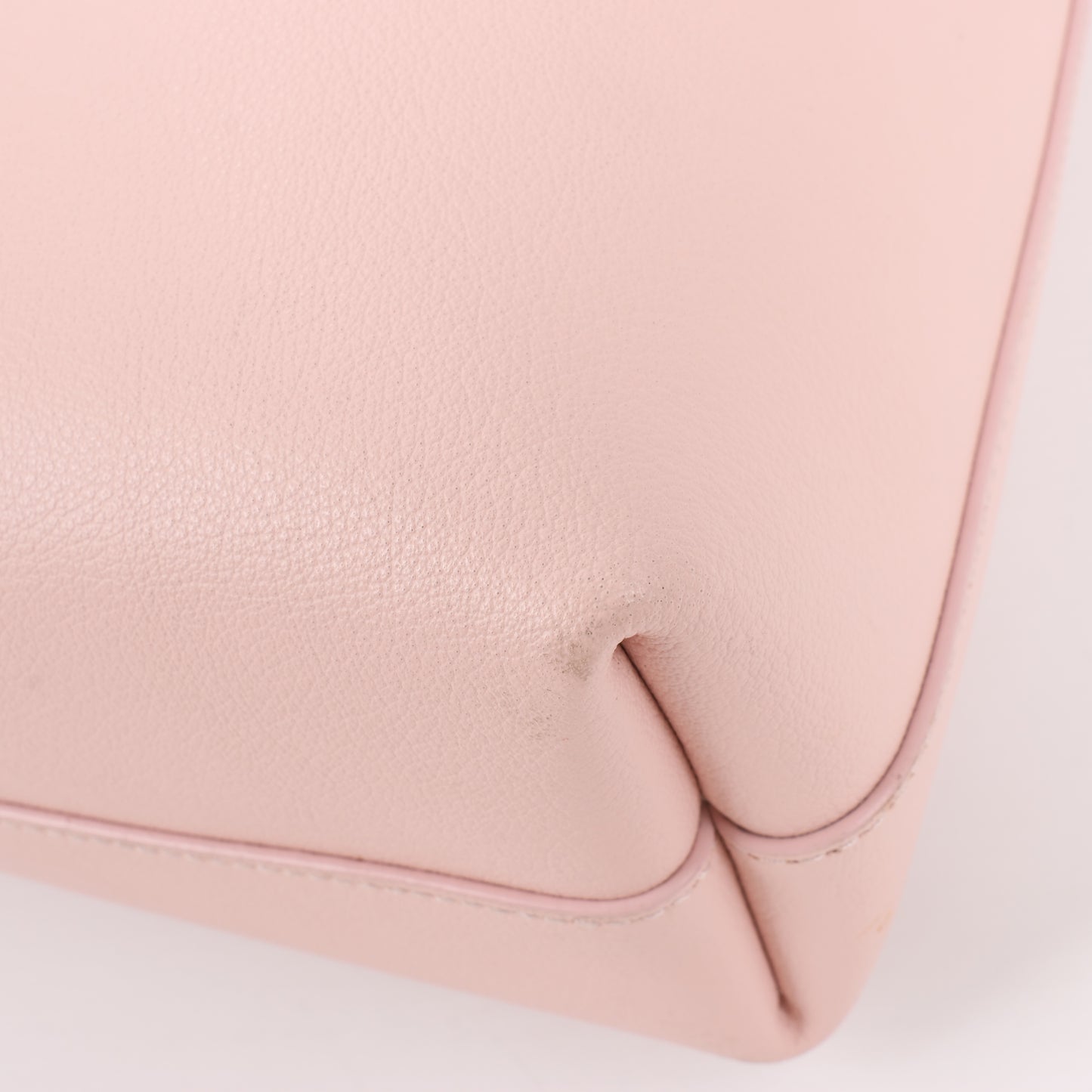 Saint Laurent Paris Toy Shopping 2-Wege-Handtasche aus Leder in Pink 498612
