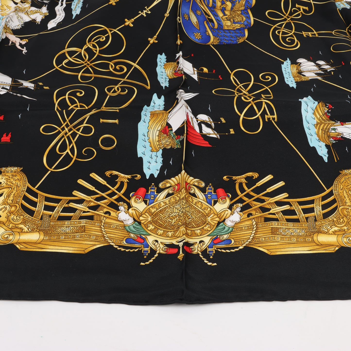 Hermès Carré 90 "VOILES DE LUMIERE" 100% Silk Scarf in Black