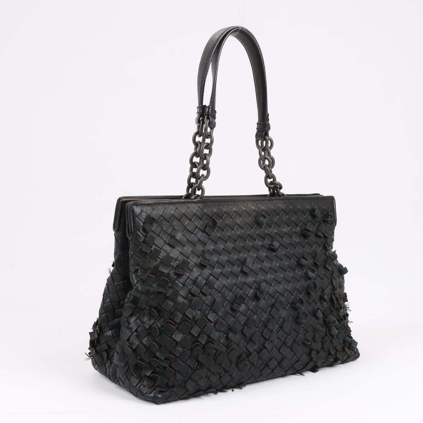 Umhängetasche aus Intrecciato-Leder von Bottega Veneta in Schwarz