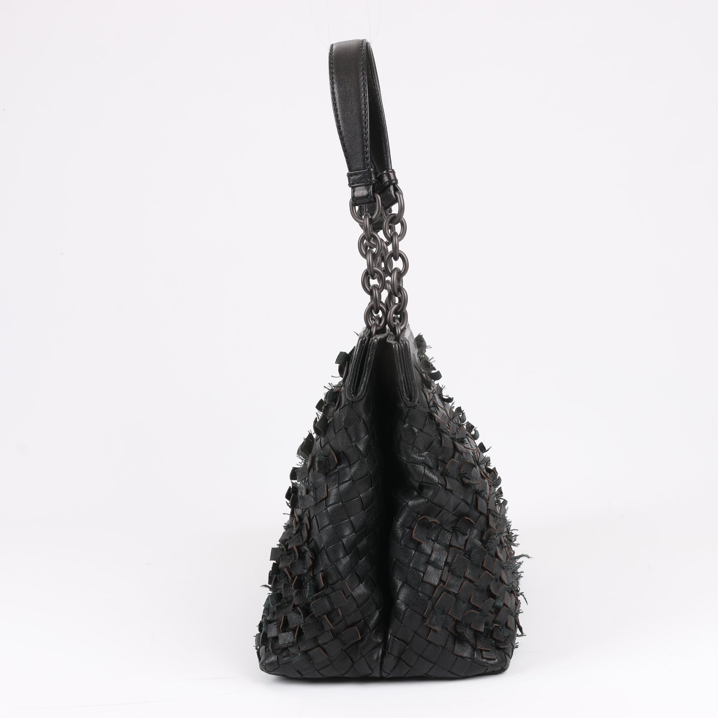Umhängetasche aus Intrecciato-Leder von Bottega Veneta in Schwarz