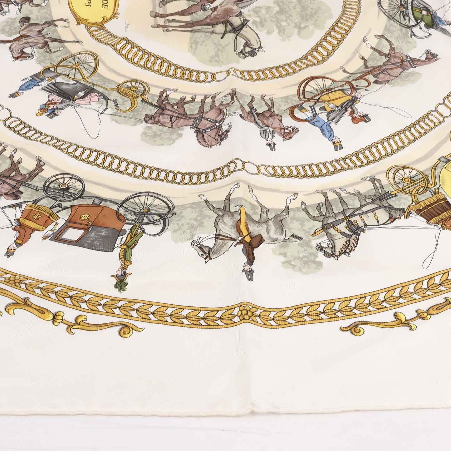 Hermès Carré 90 "LA PROMENADE DE LONGCHAMPS" Foulard 100% Soie en Écru
