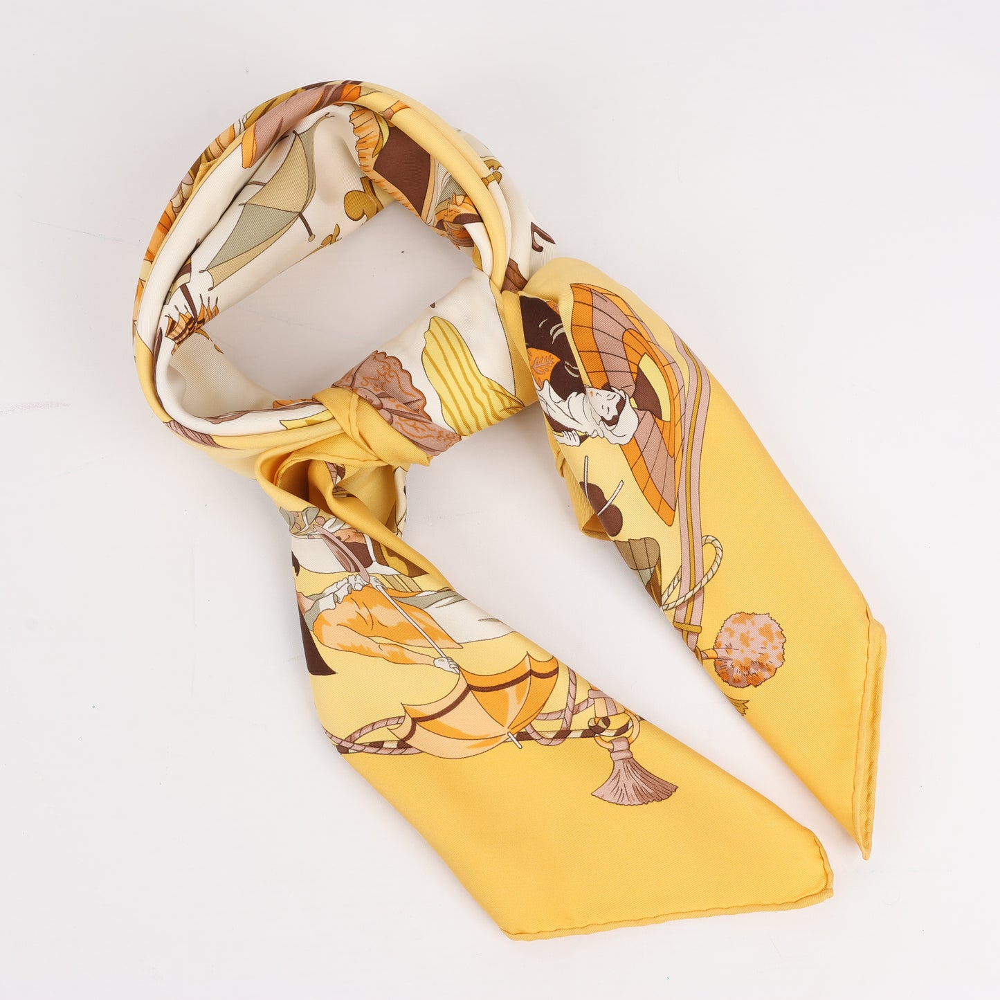 Hermès Carré 90 "OMBRELLES ET PARAPLUIES" 100% Silk Scarf in Yellow