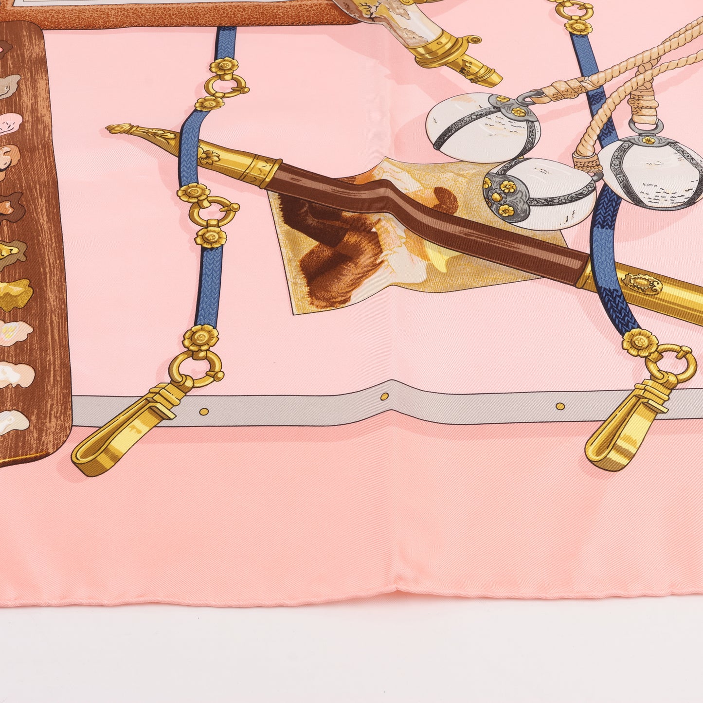 Hermès Carré 90 "Memoire d'Hermes" 100% Silk Scarf in Pink