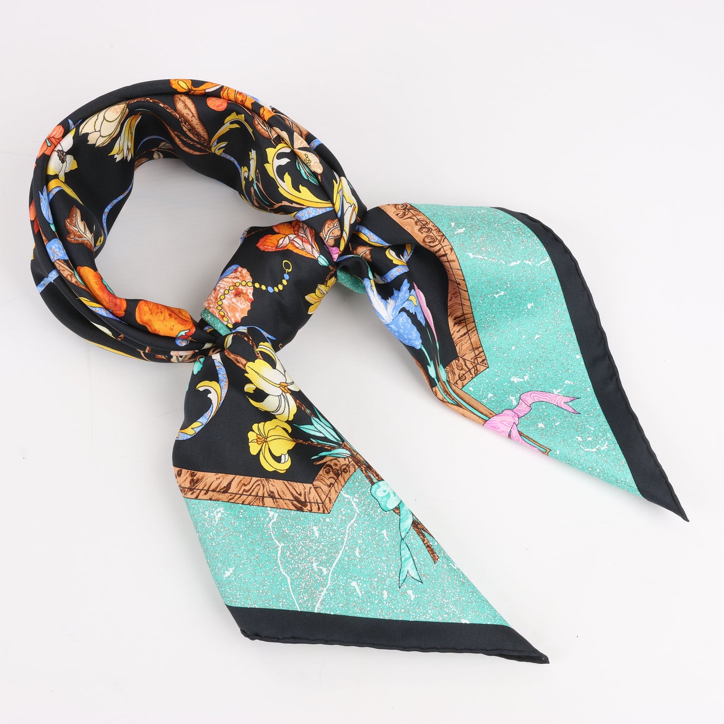 Hermès Carré 90 "PIERRES d' ORIENT et d' OCCIDENT" 100% Silk Scarf in Black x Green