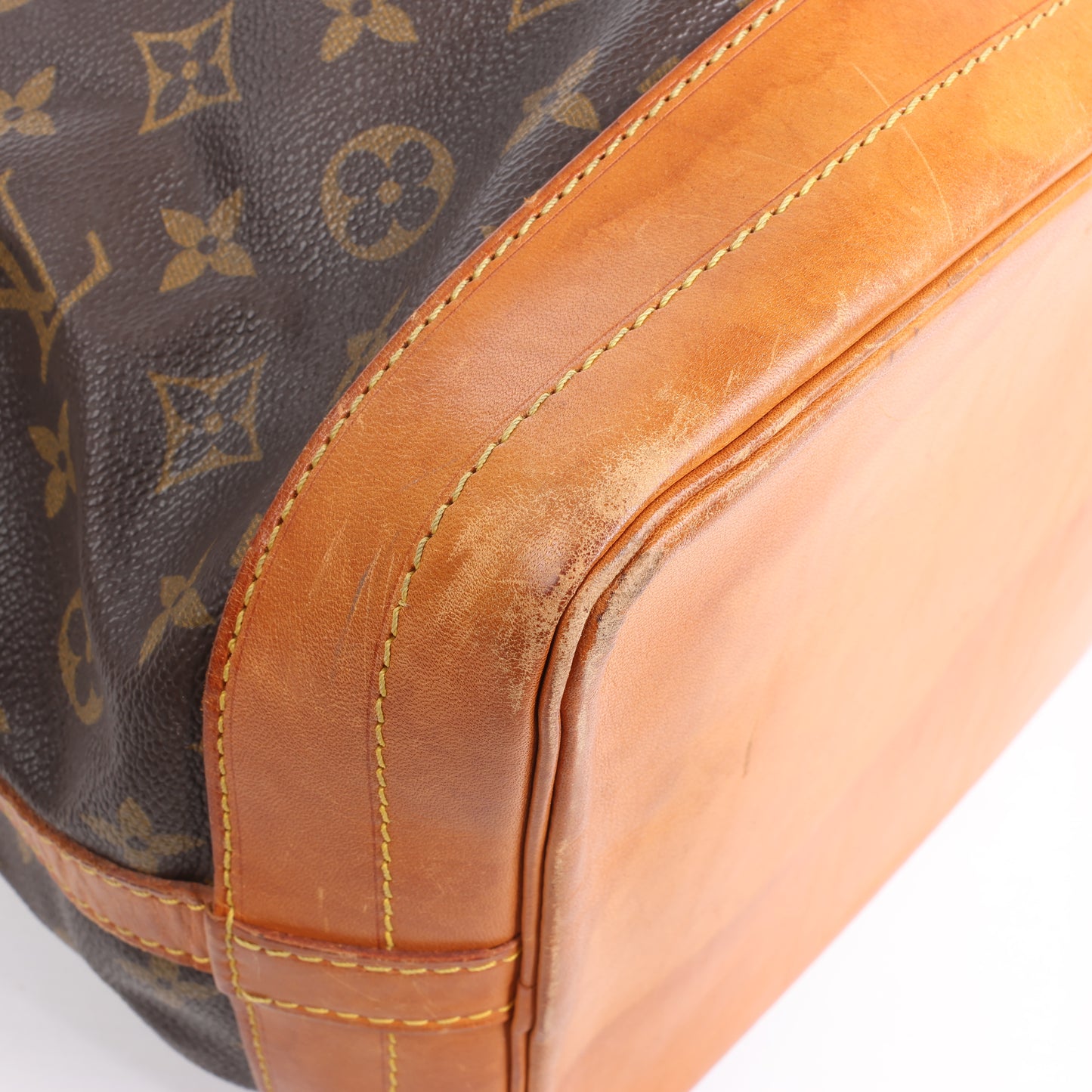 Louis Vuitton Monogram Canvas Noe Umhängetasche M42224