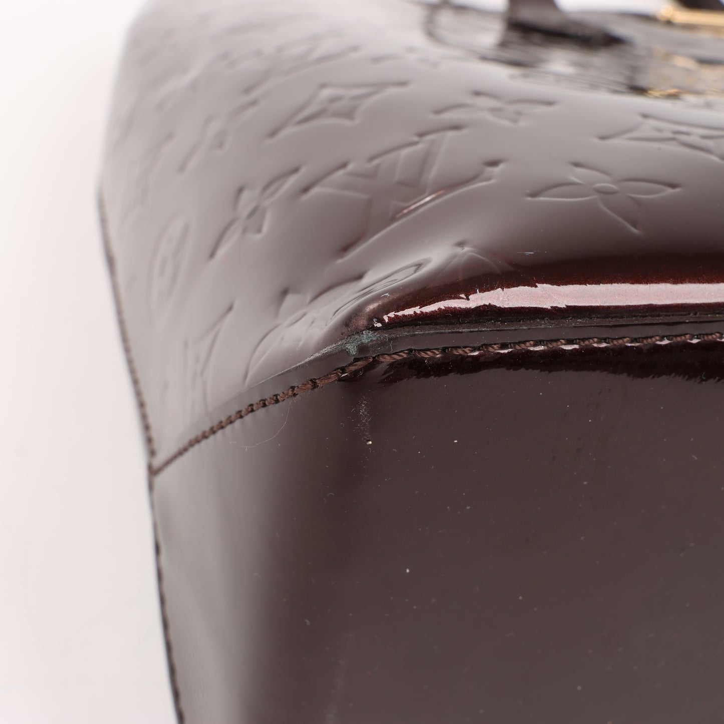 Louis Vuitton Monogramm Vernis Wilshire MM Handtasche in Amarante