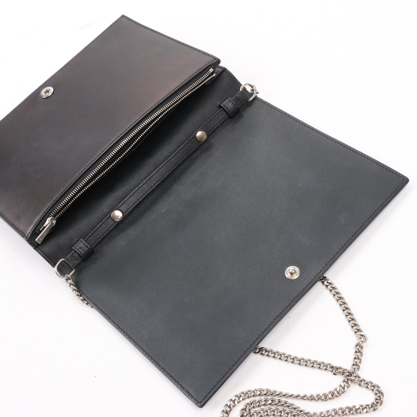 Celine Frame Abend-Schultertasche aus Leder mit Kette in Schwarz × Weiß