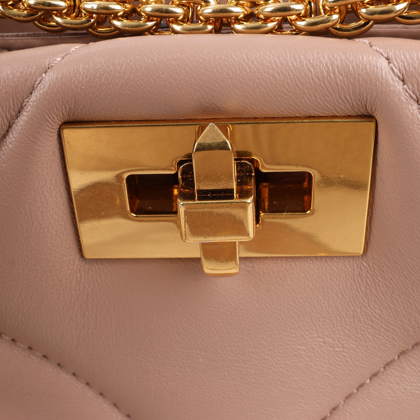 Sac à main 3 compartiments en cuir Roman Studs Valentino Garavani beige poudré