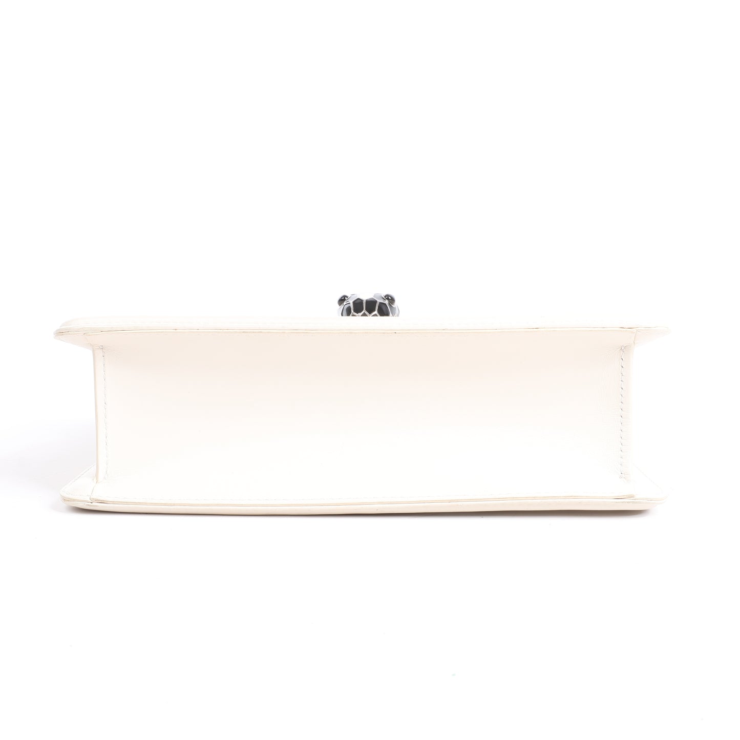 BVLGARI Serpenti Schultertasche aus Leder mit Kette in Weiß