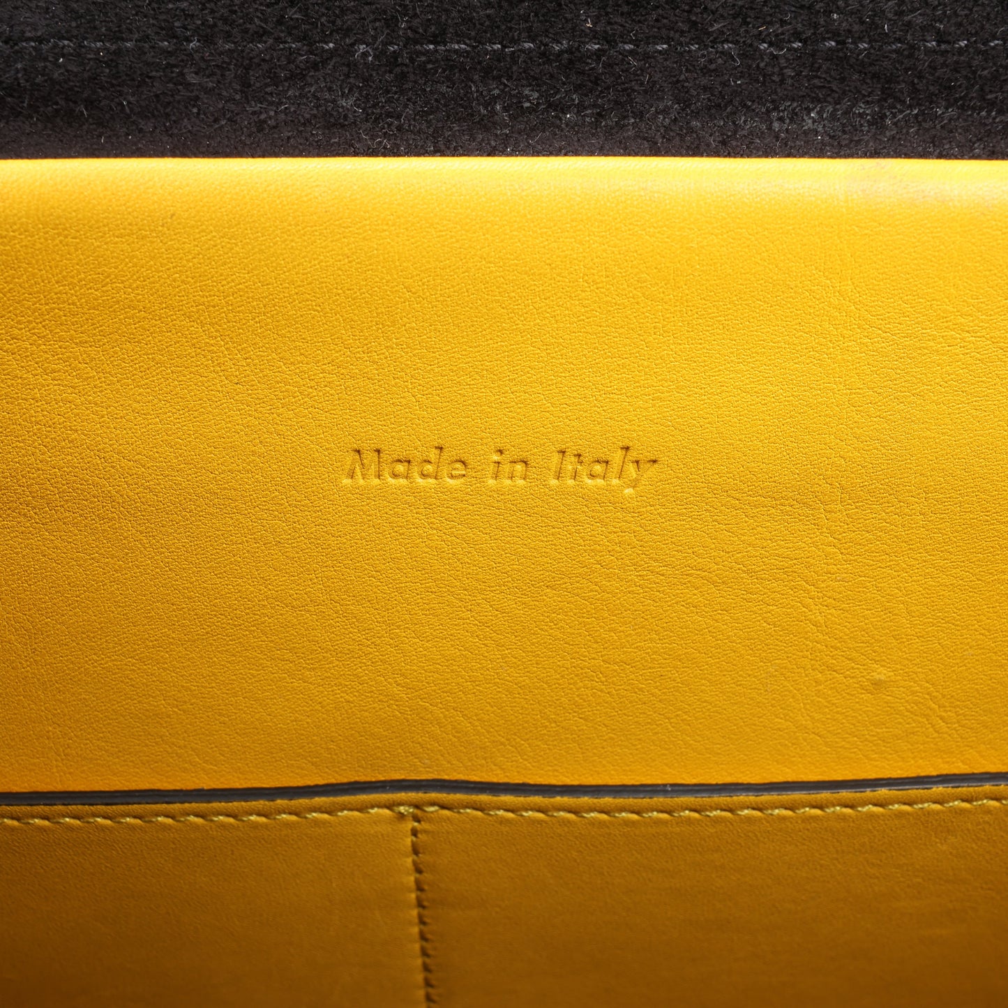 CELINE – 2-Wege-Handtasche aus glattem Kalbsleder in Gelb