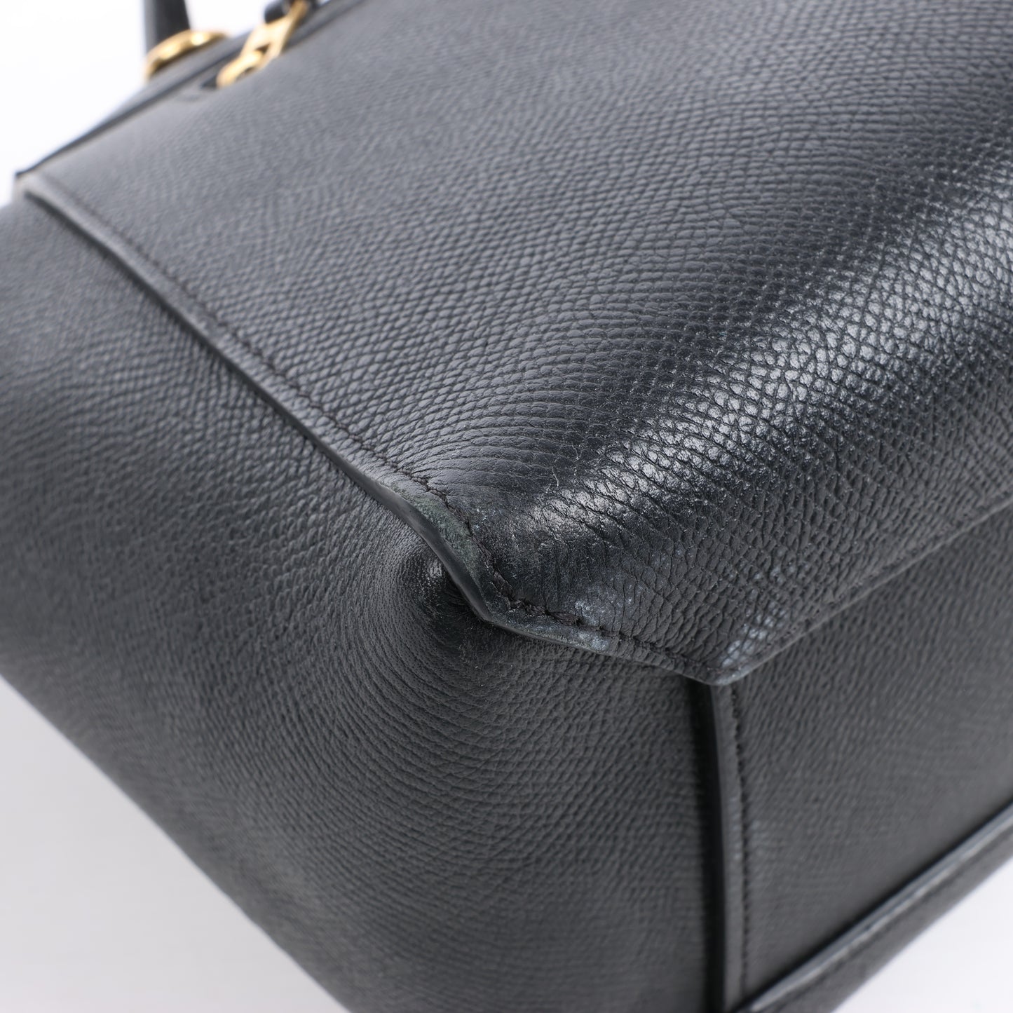 CELINE Gürteltasche aus genarbtem Kalbsleder, Micro 2Way Handtasche in Schwarz