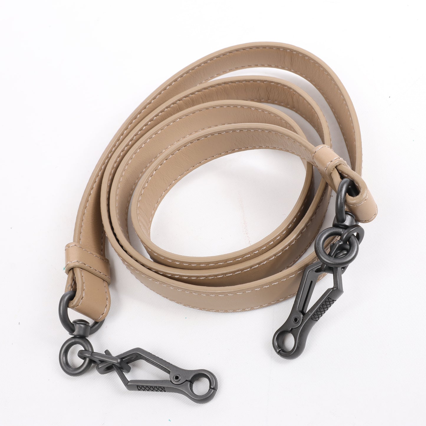 Bottega Veneta Intrecciato Roma Lederhandtasche in Beige
