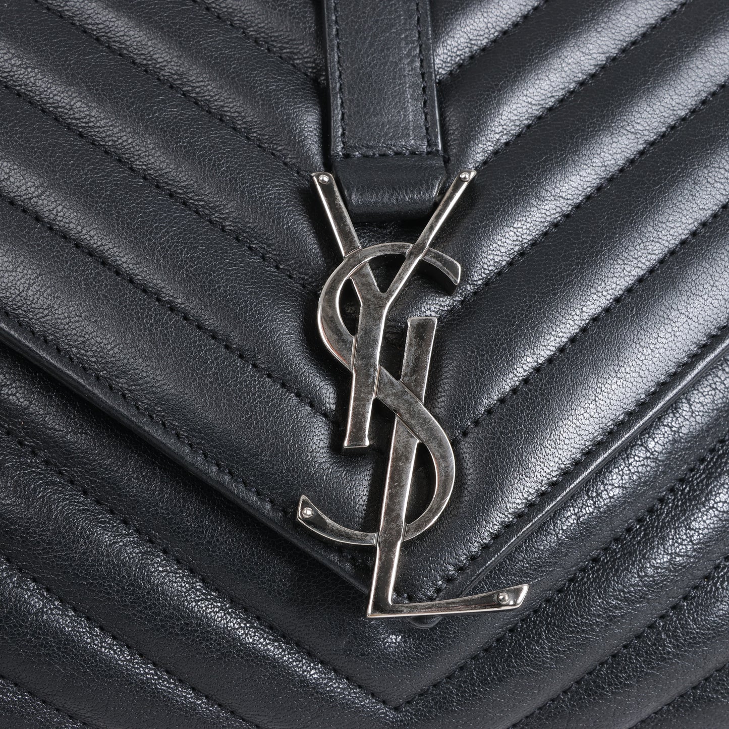 Sac bandoulière chaîne en cuir Saint Laurent Paris College noir