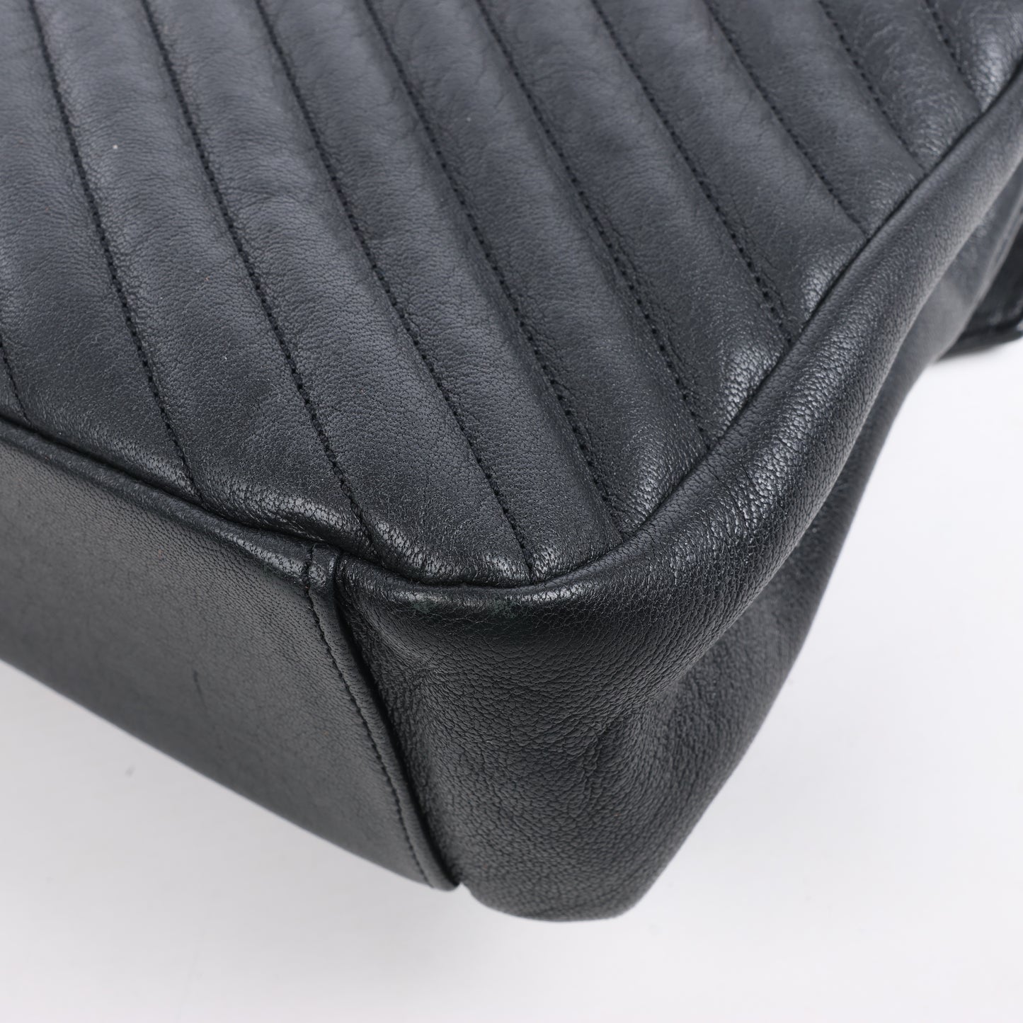 Sac bandoulière chaîne en cuir Saint Laurent Paris College noir