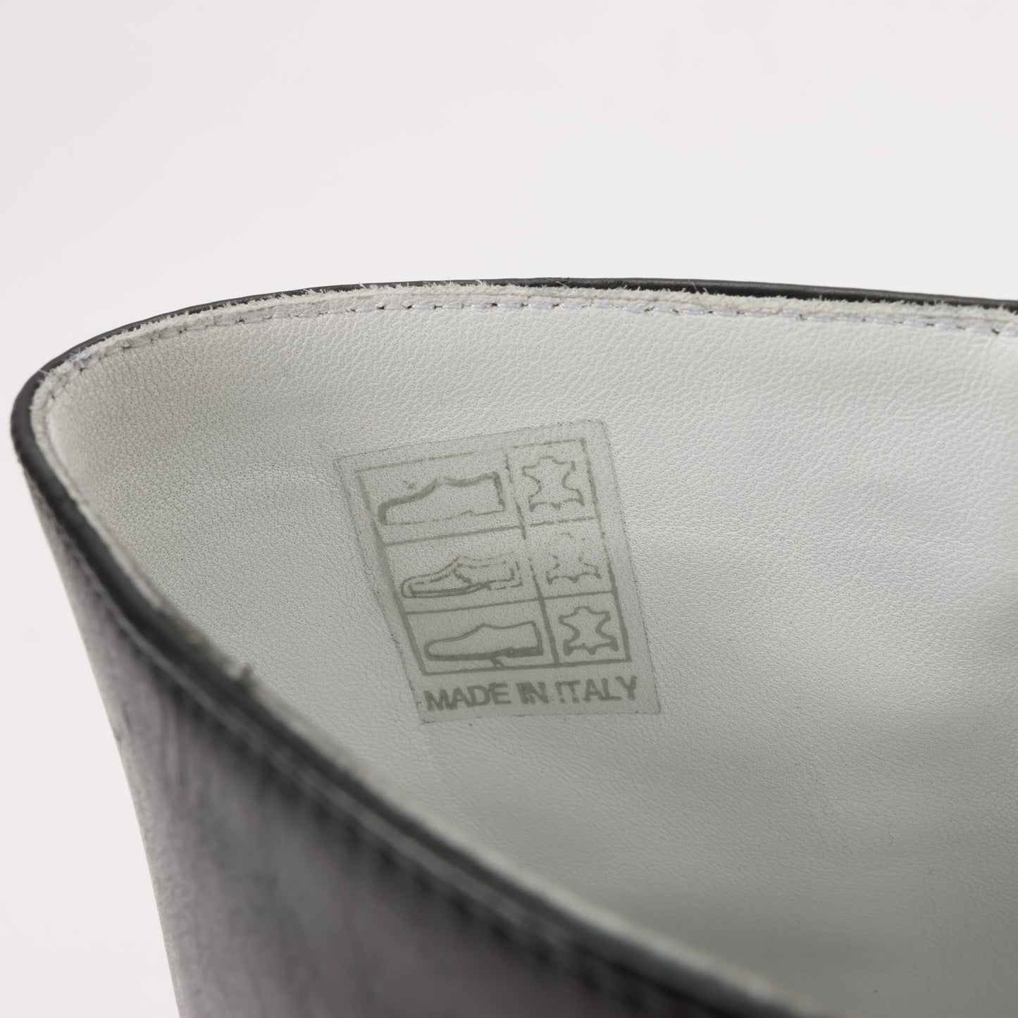 Louis Vuitton Match Making Line 17 Jahre Kurze Lederstiefel in Schwarz BR0177, Größe 39 EU