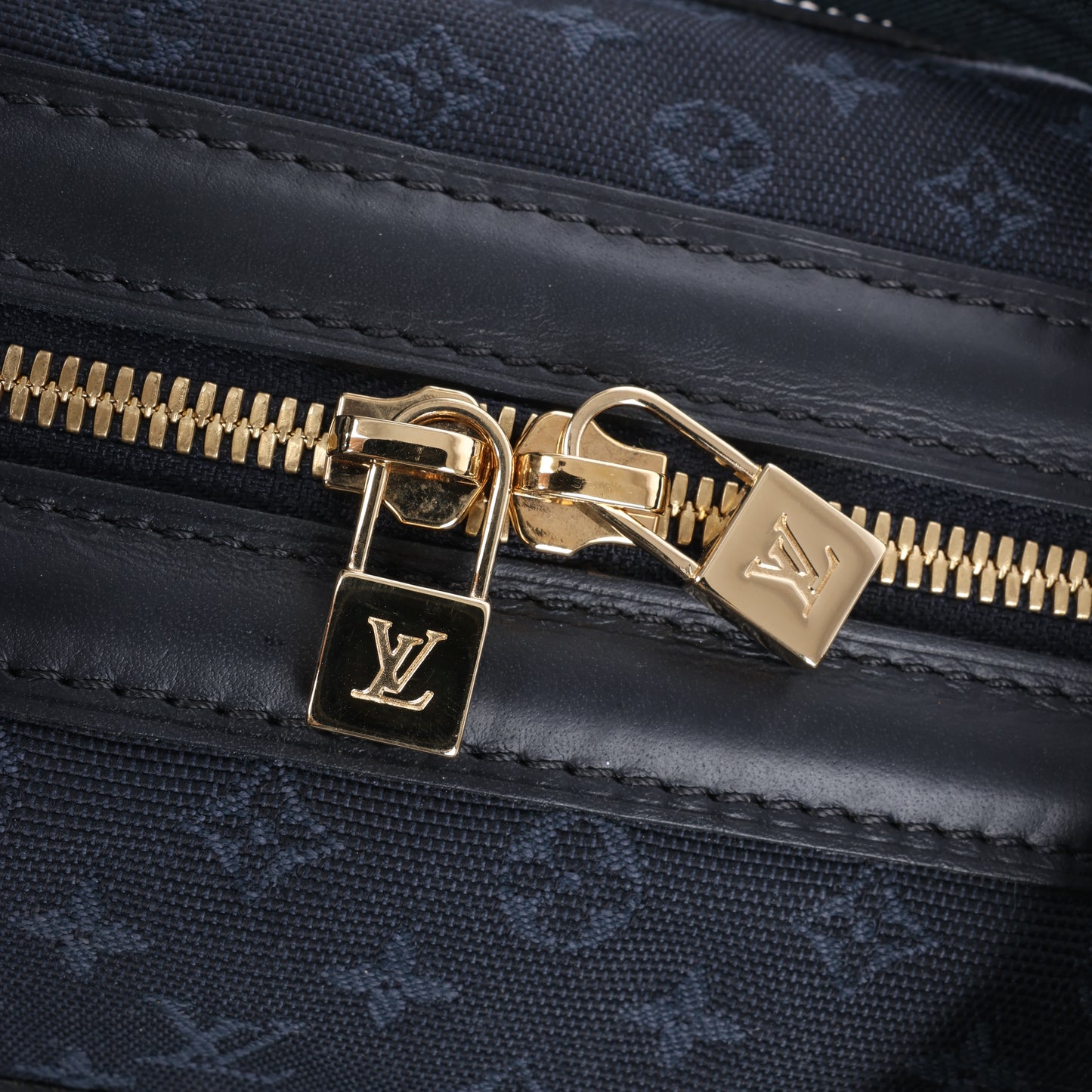 Sac à main Louis Vuitton Monogram Mini Joséphine PM M92414