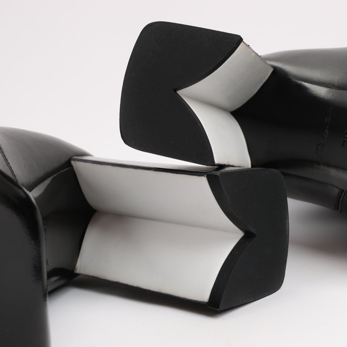 Louis Vuitton Match Making Line 17 Jahre Kurze Lederstiefel in Schwarz BR0177, Größe 39 EU