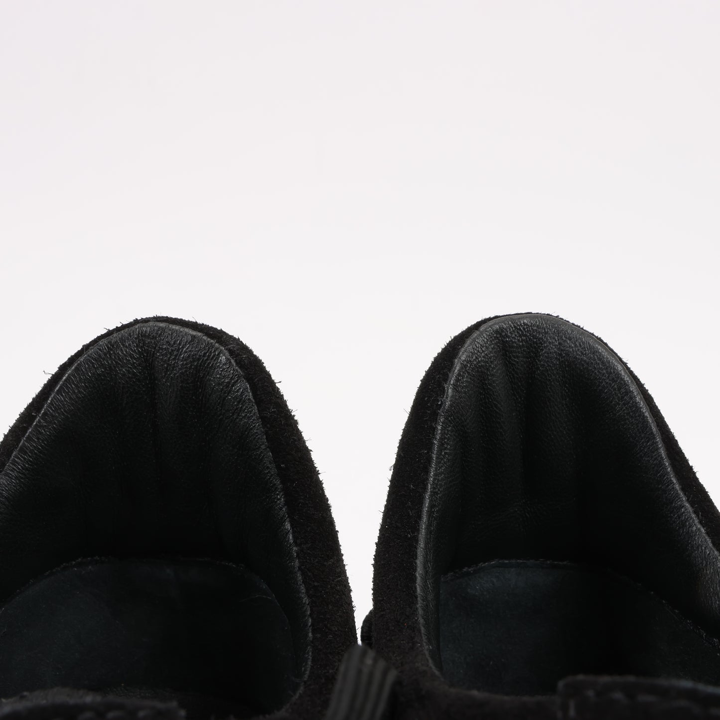 CHANEL Camelia Lace x Wildleder Sneakers in Schwarz G34815, Größe 37