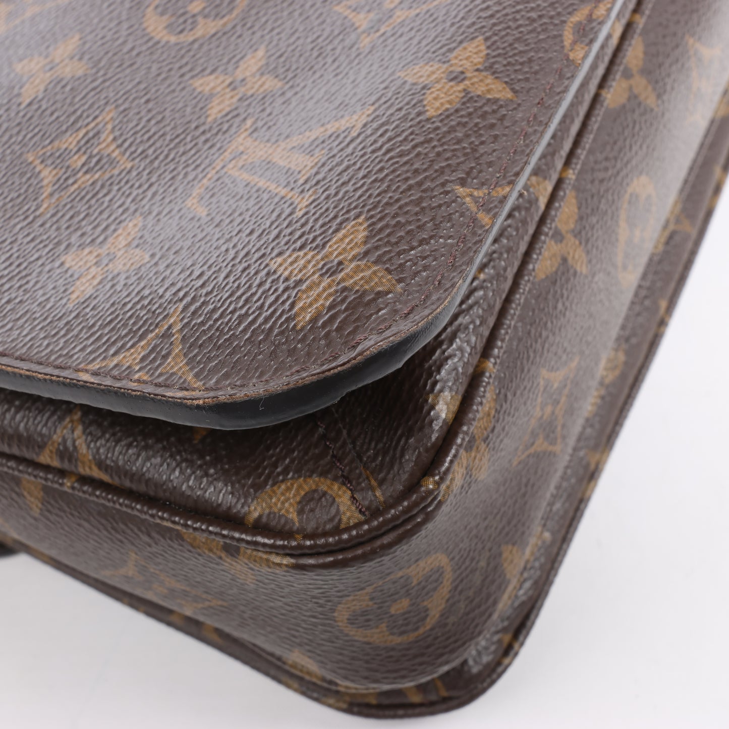 Louis Vuitton Monogramm Pochette Metis Handtasche M40780
