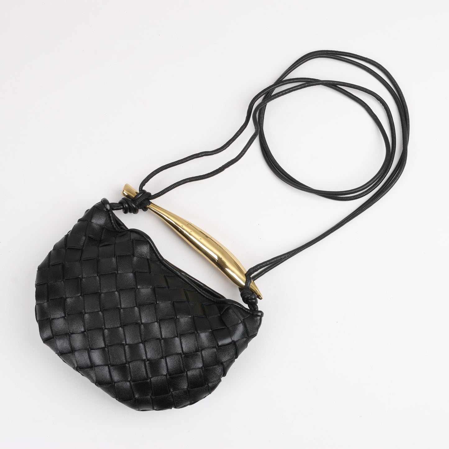 Bottega Veneta Intrecciato Sardines Leder Umhängetasche in Schwarz
